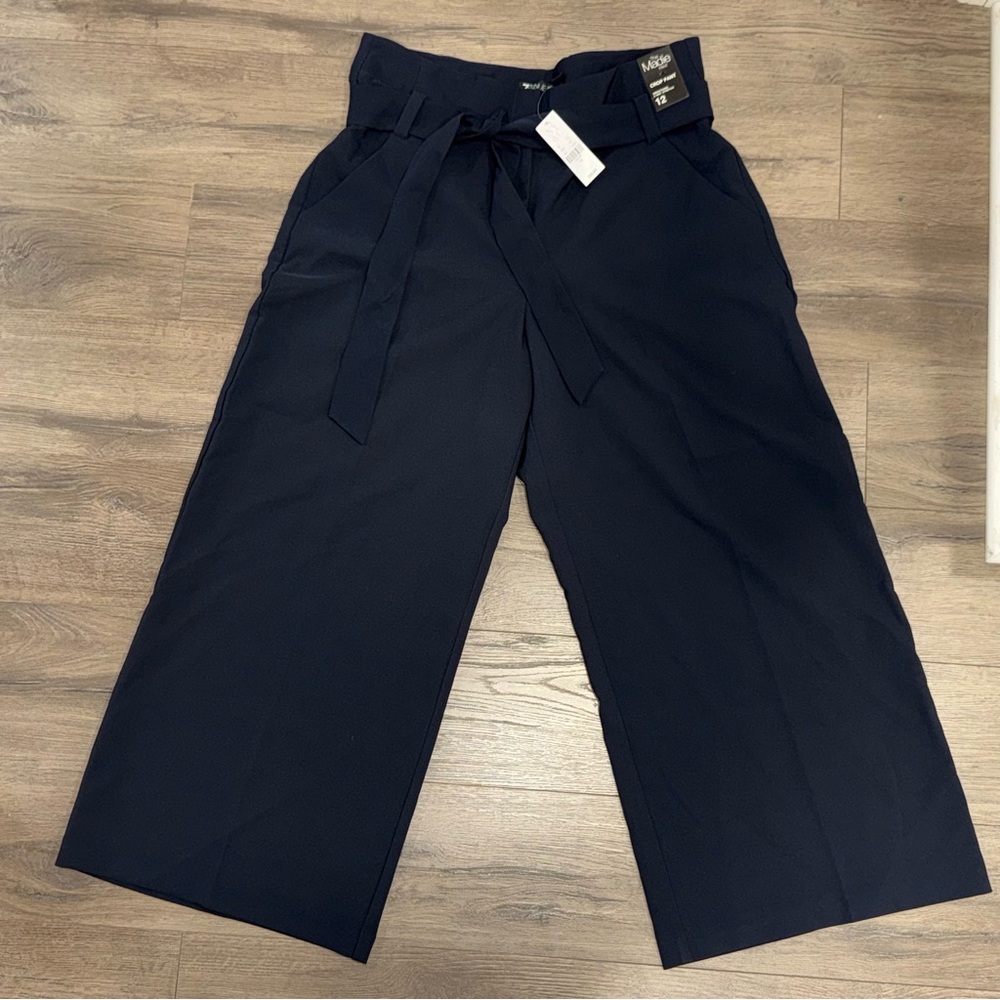 New York & Company Size 12 Madie Wide Leg Navy Blue Crop Pant- NWT